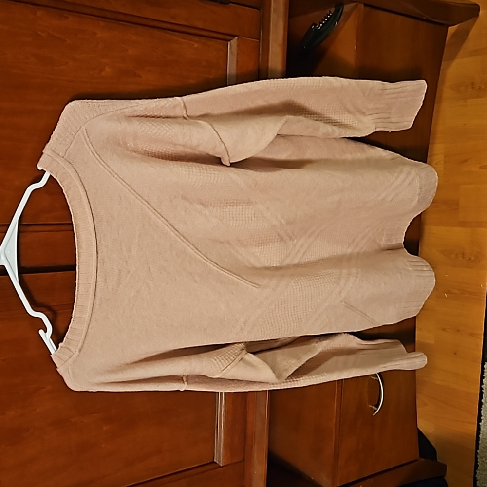 Calvin Klein sweater - Picture 3 of 3
